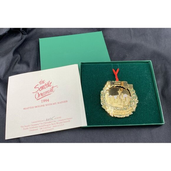 The Seattle Ornament Skyline With Mt Rainier 1994 Numbered Vintage - Picture 1 of 5